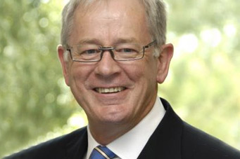 Andrew Robb